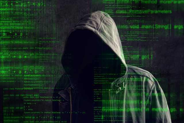 Faceless-cyber-criminal-hacker-e1436269965670-1