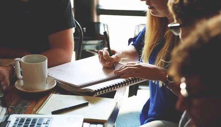 people-woman-coffee-meeting_min